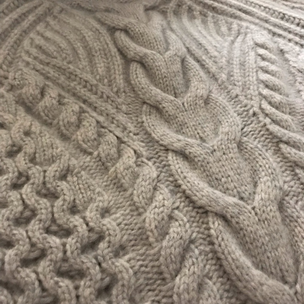 Banana Republic Luxury Cashmere Cable Knit Sweater - Picture 7 of 10